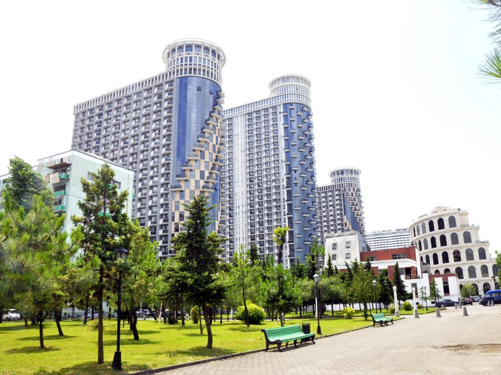 Orbi Sea Towers Batumi On Khimshiashvili 15 Eksteriør billede